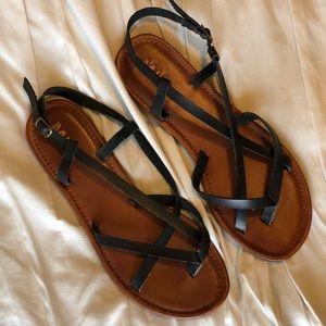 MIA Lynn Sandal Black Size 9